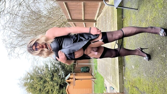 Amateur crossdresser Kellycd2022 sexy milf masturbation pvc dress stockings heels outdoors sissy public xxx ladyboy shemale porn video